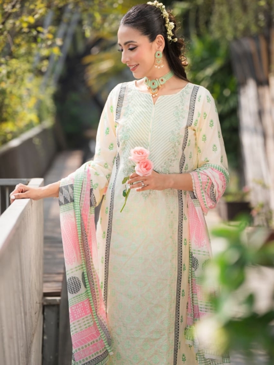 WhatsApp Image 2025-11-30 at 04.36.06_13ad7f73