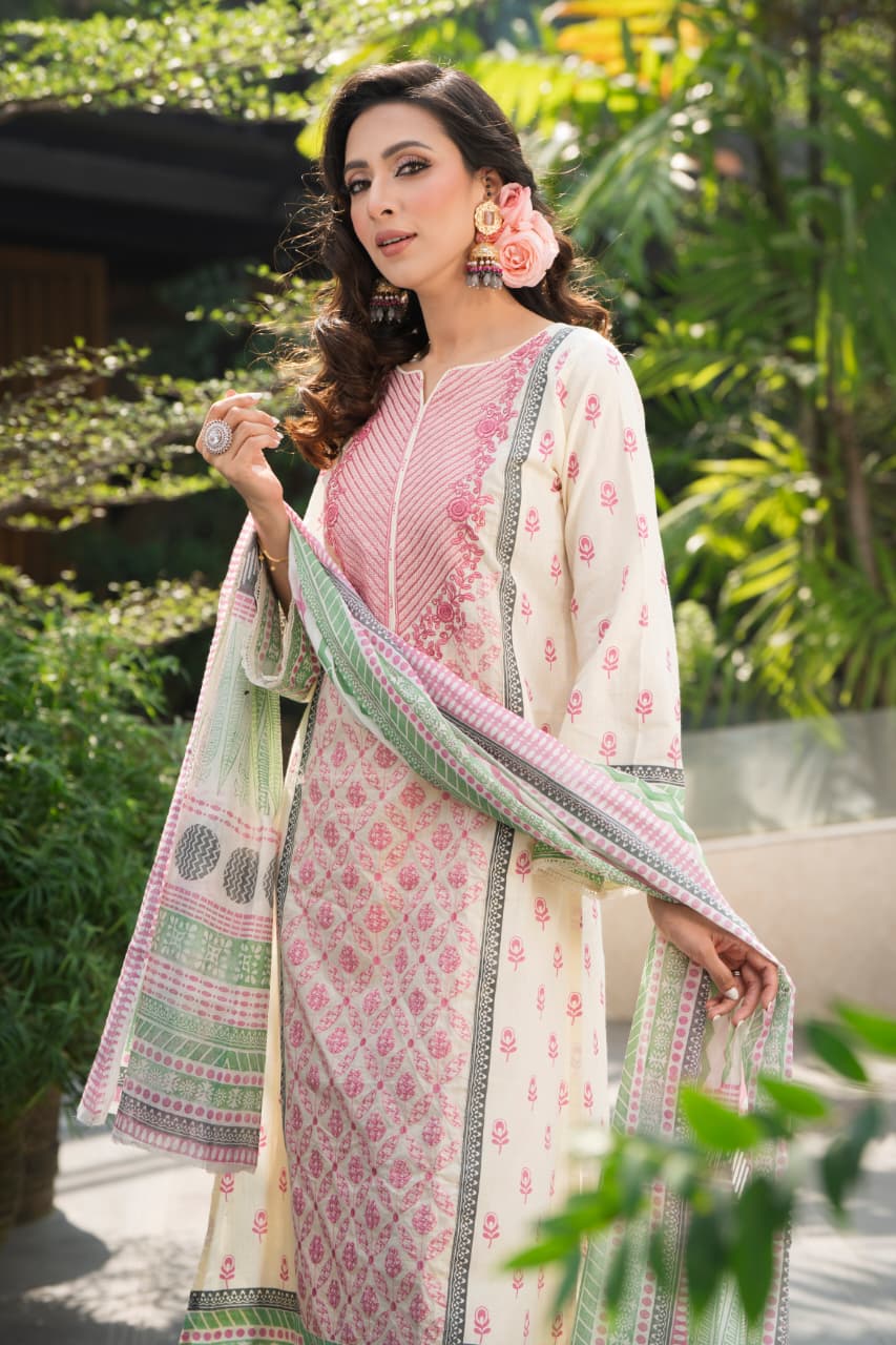 WhatsApp Image 2025-11-30 at 04.36